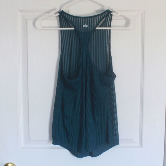 Alo Yoga | Ribbed Essence Racer Back Tank size Small Athletic Workout - Picture 4 of 5